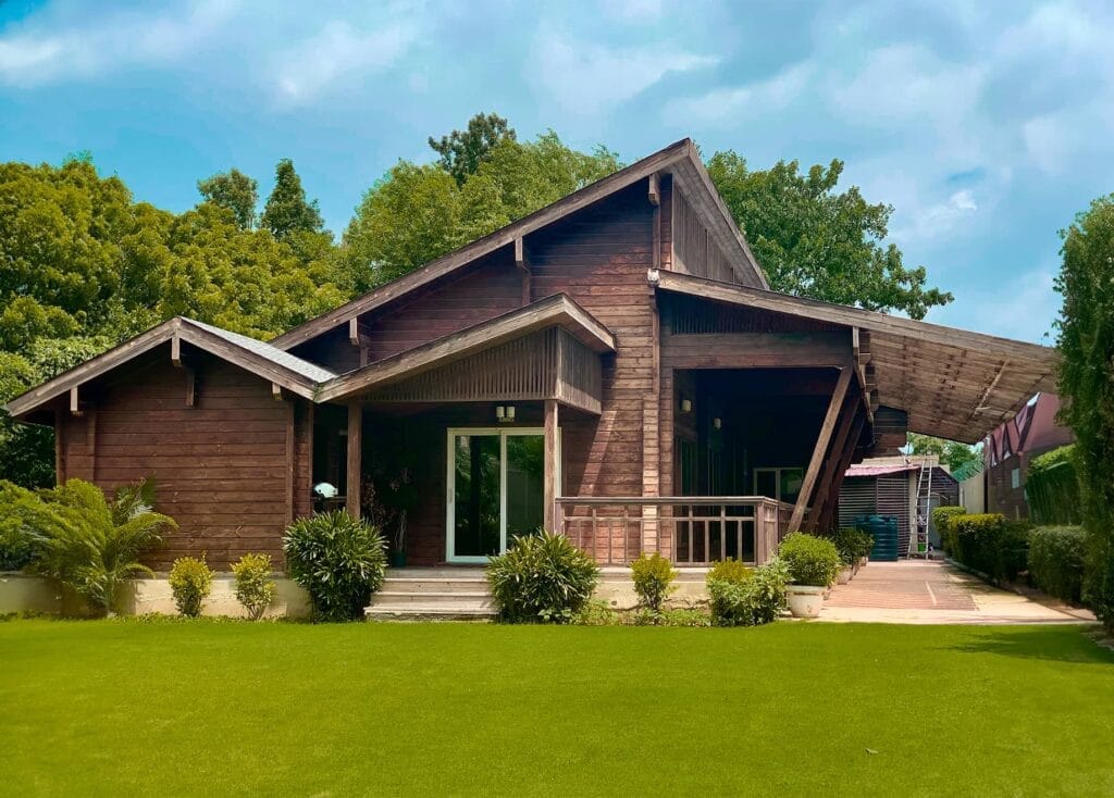 Satnam Villa